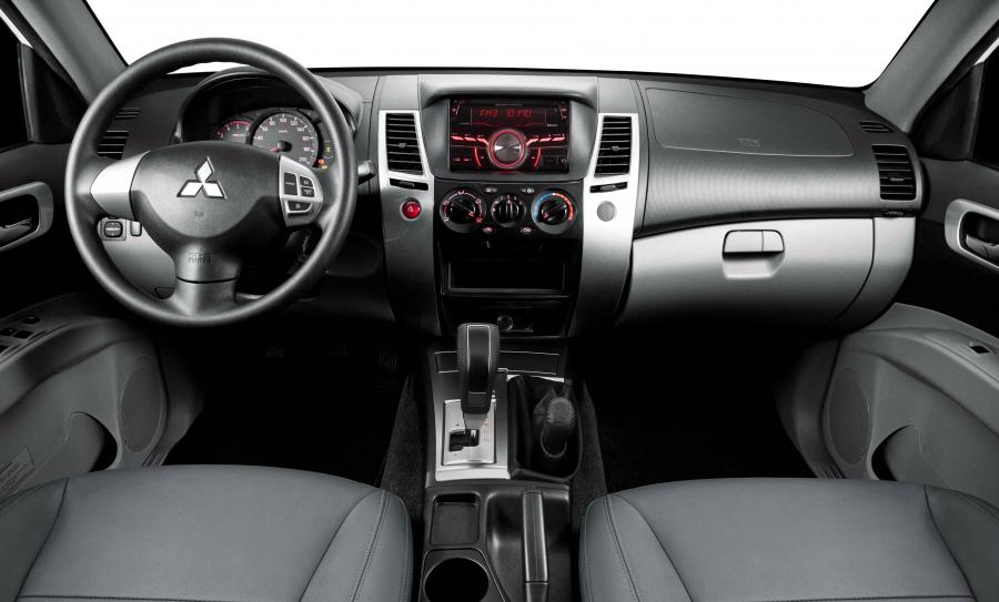  Mitsubishi Pajero Dakar OutDoor 2016 года  (фото 23 из 30)